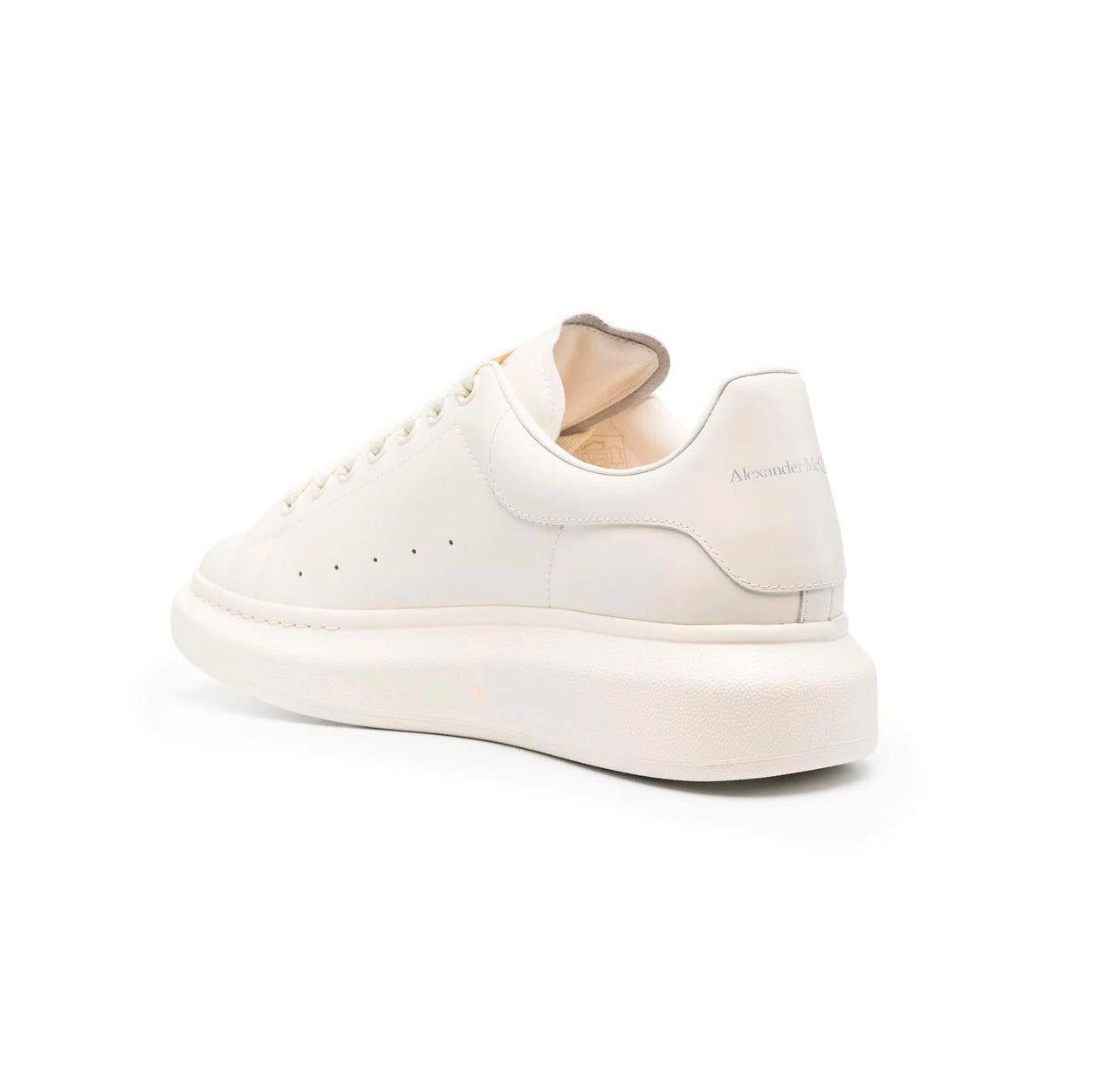 Alexander McQueen Sneakers Oversized Bianche Triple White Eleganti
