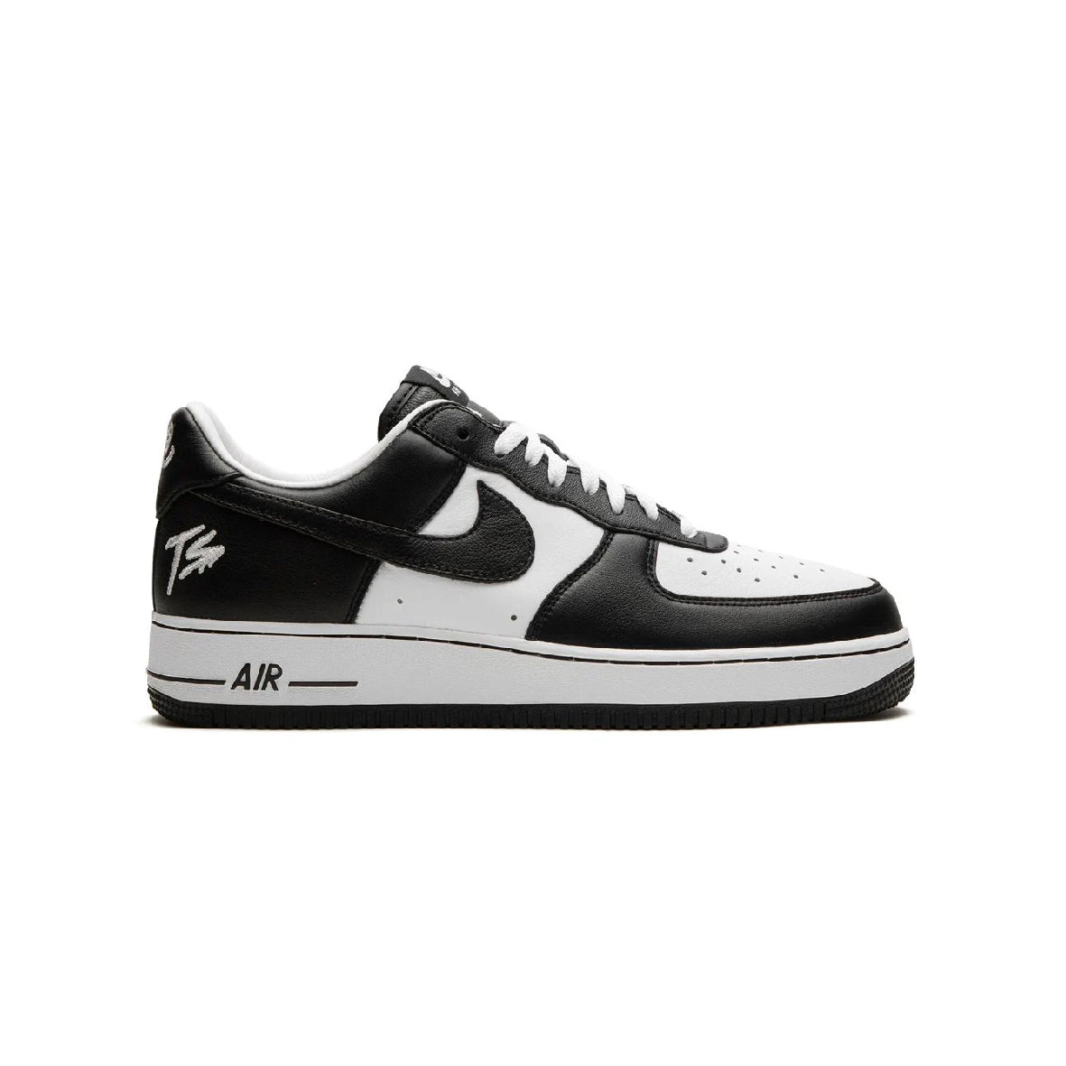 Nike Air Force 1 Low Bianco e Nero Panda x Terror Squad