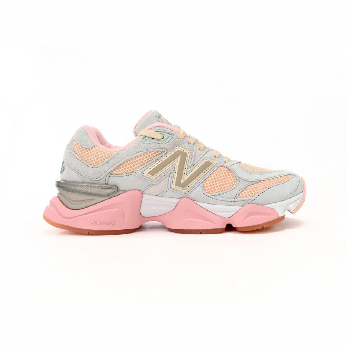 New Balance 9060 Donna Rosa e Azzurro x Joe Freshgoods in Mesh e Pelle